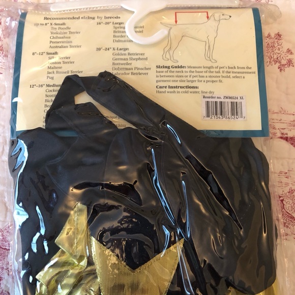 Wizard Dog Halloween Costume - Picture 3 of 3